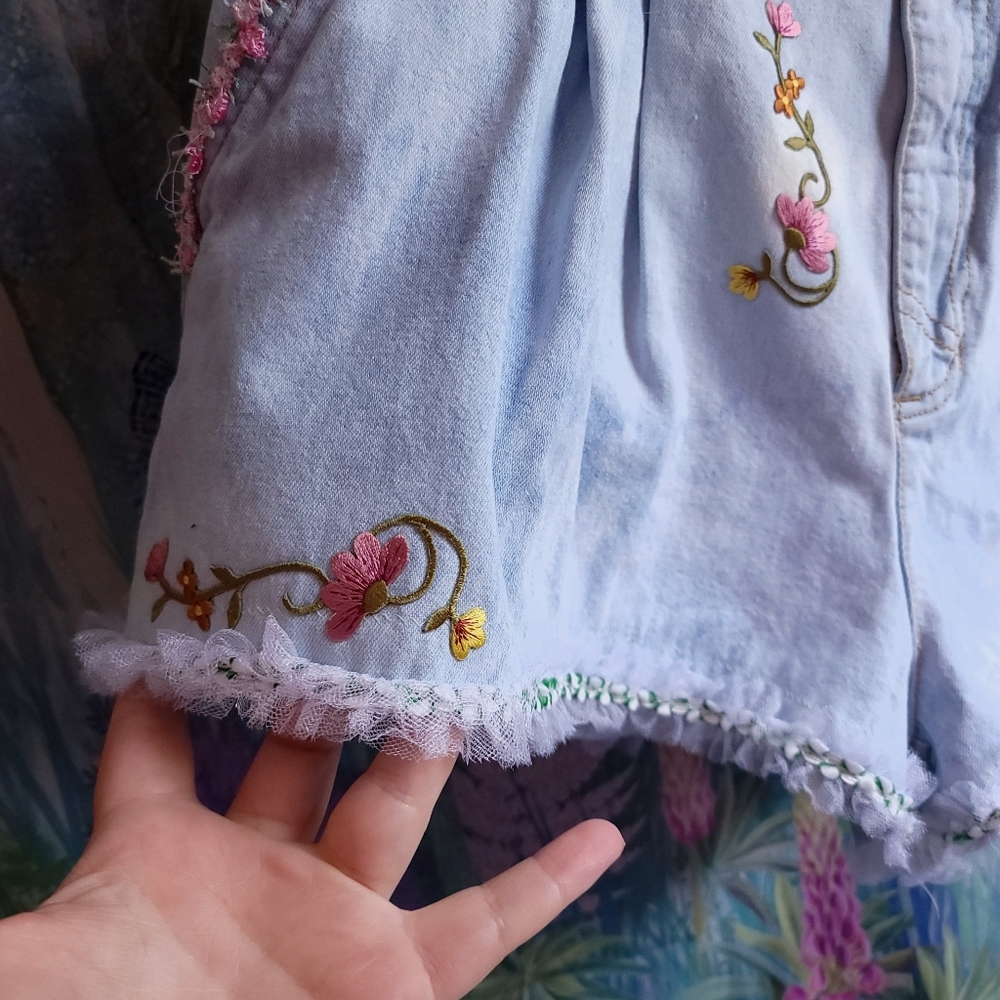 Vintage High-waisted Cottagecore Denim Shorts Reworked - Picture 7 of 14